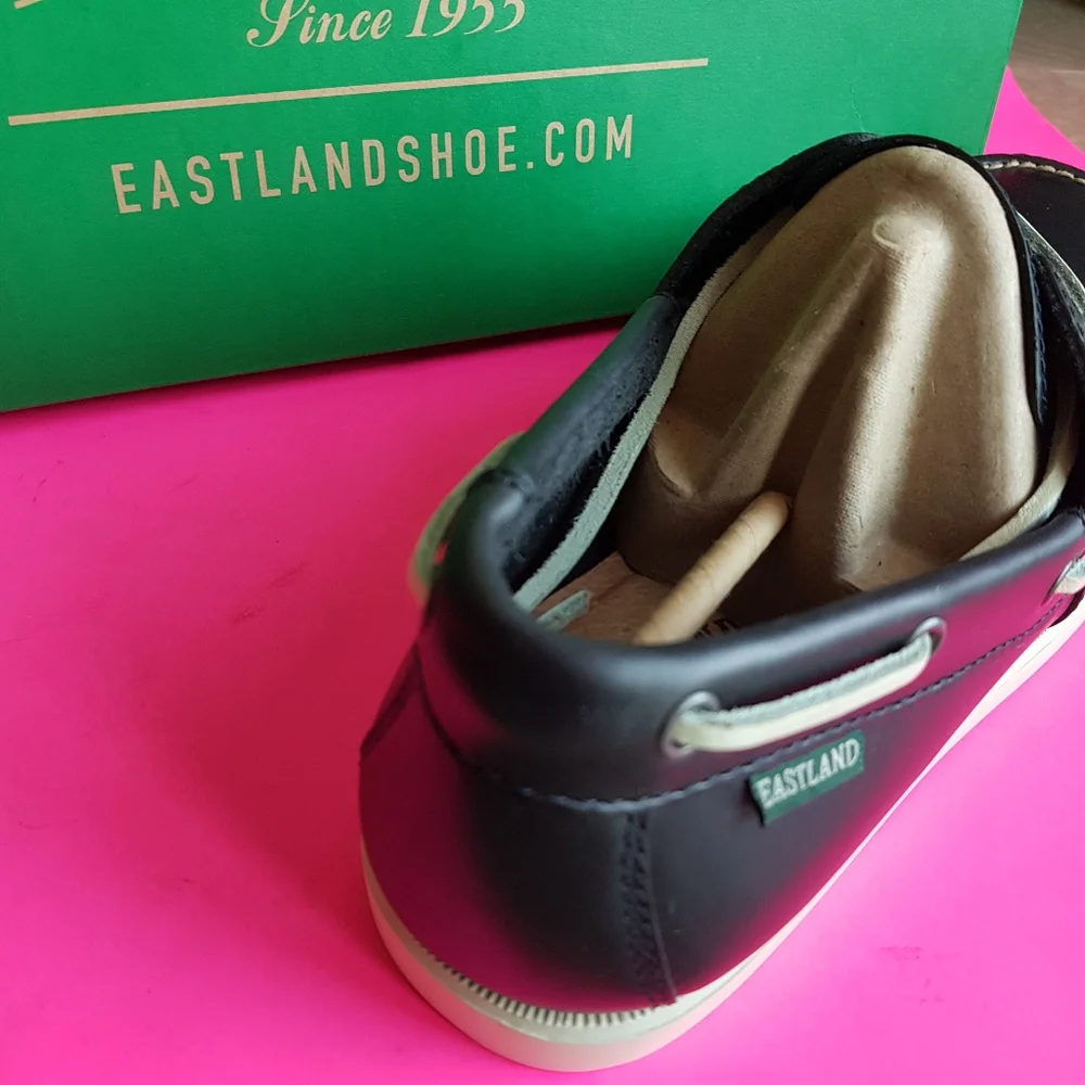 Eastland Seaport boat shoes memory foam Navy leather men 9